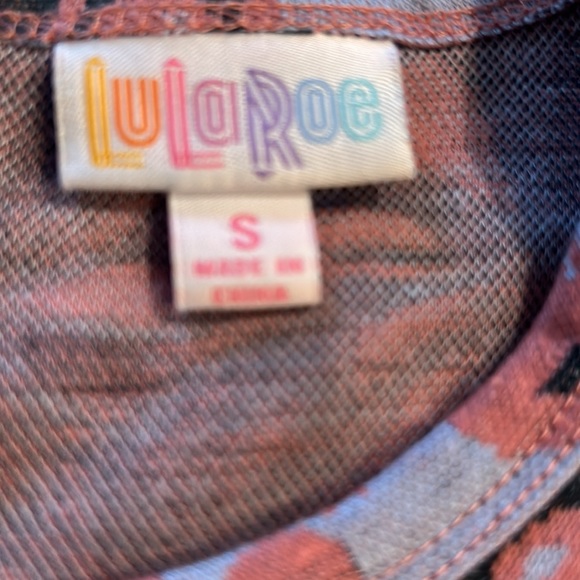 LuLaRoe Short Sleeve Dress Size Small - Picture 10 of 10